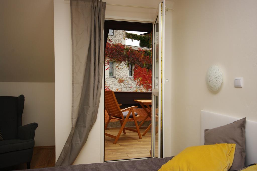 Cozy Gardens Apartments In Πράγα Εξωτερικό φωτογραφία